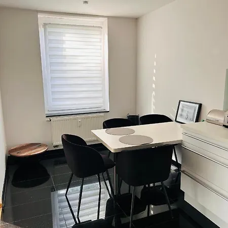 Apartment Moderne In Zentraler Lage