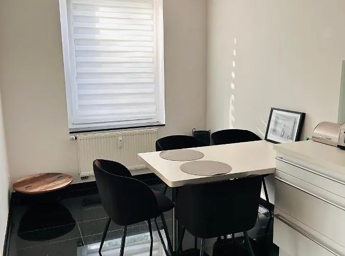 Апартаменты Moderne In Zentraler Lage